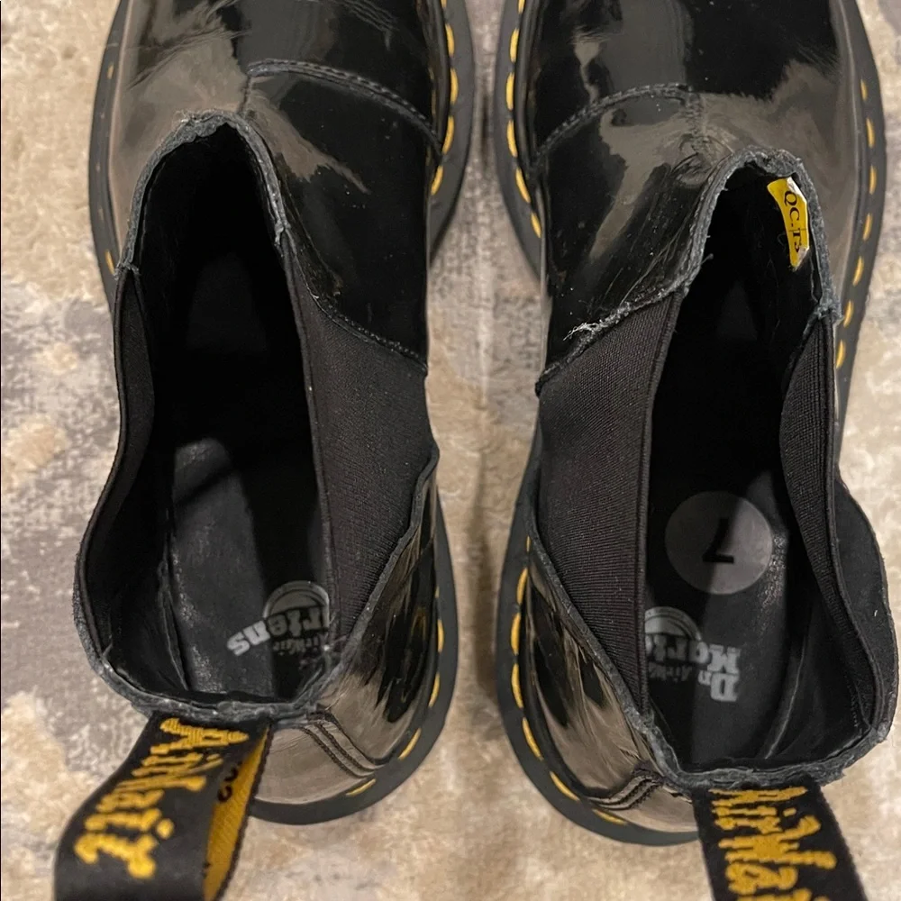 Dr Martens Bianca Smooth Black Leather
Chelsea Ankle Boots Women Size 7 - Picture 8 of 14